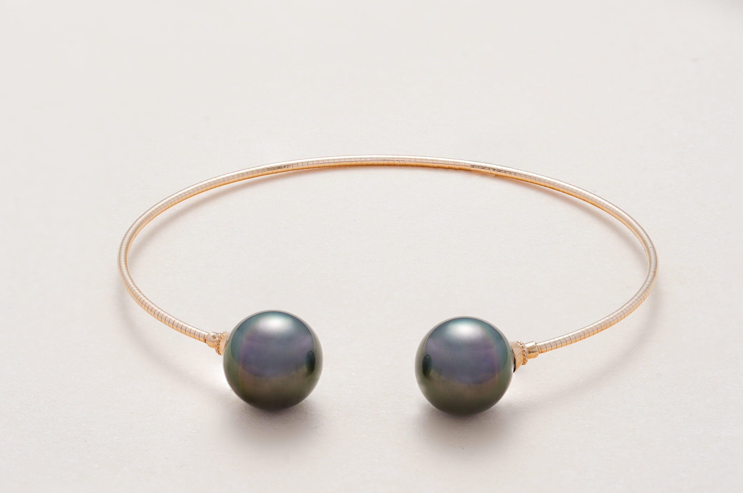 
Simple Bracelet 2 Pearls -
Mermaid Jewelry