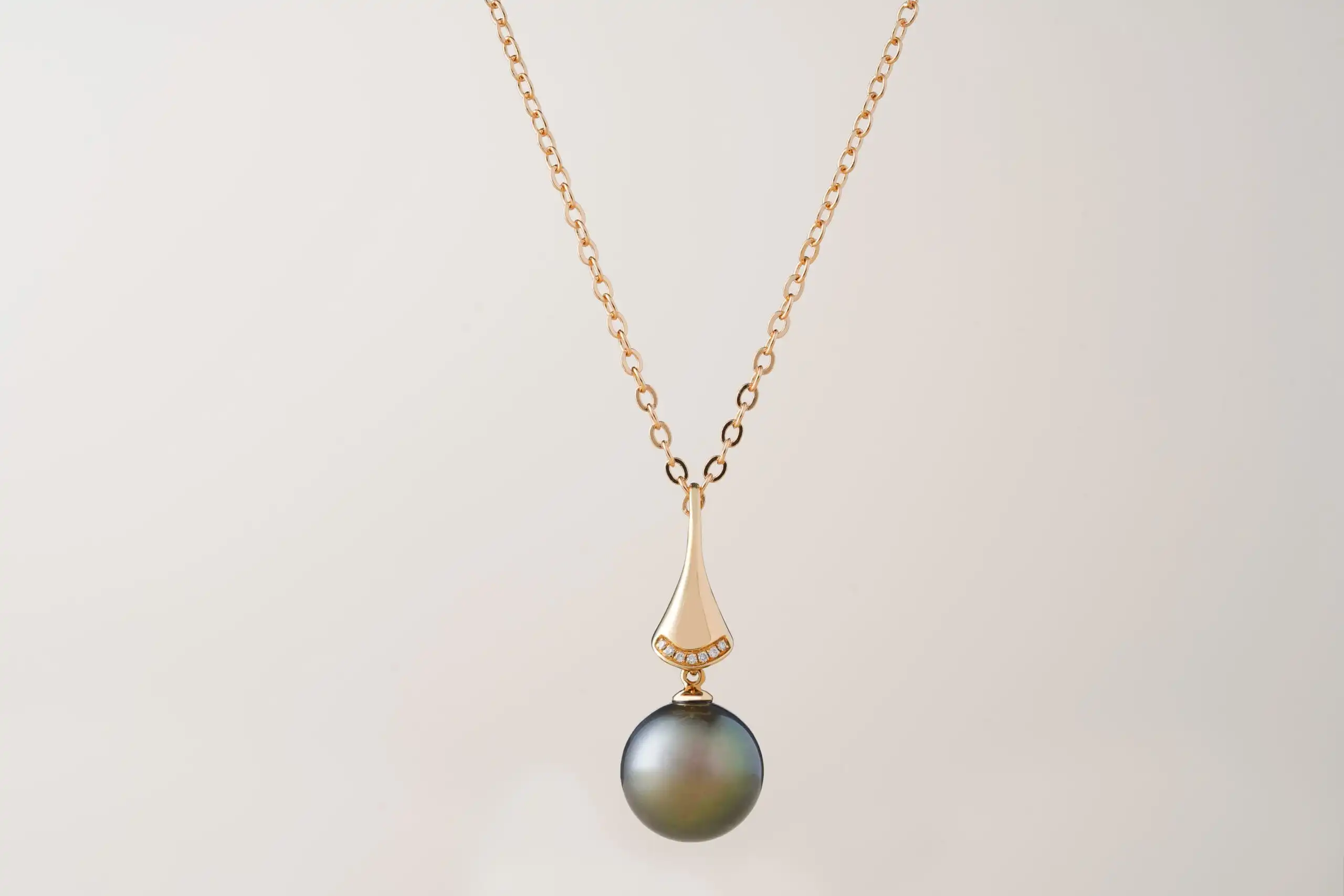 
Umbrella Pendant Pearl -
Mermaid Jewelry