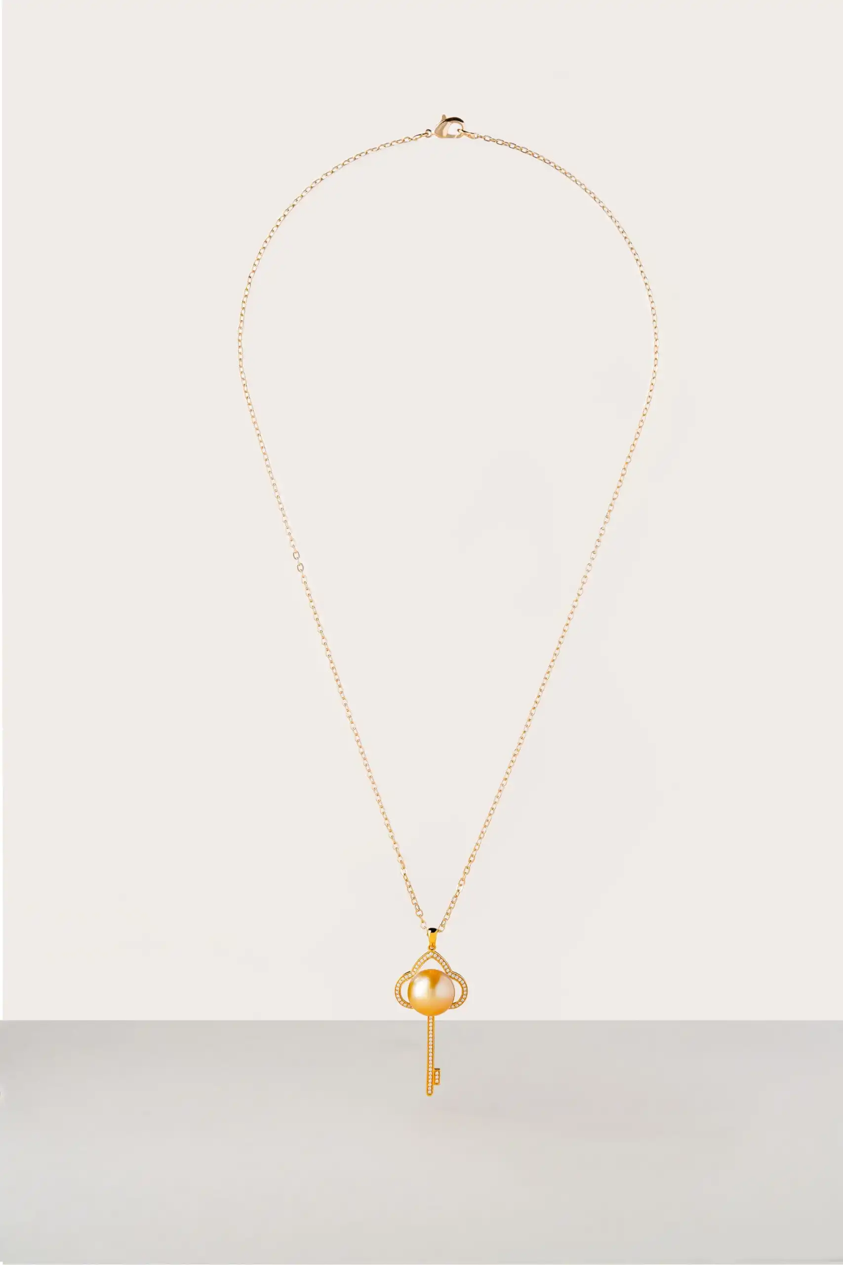 Tiffany Pendant Pearl - Mermaid Jewelry