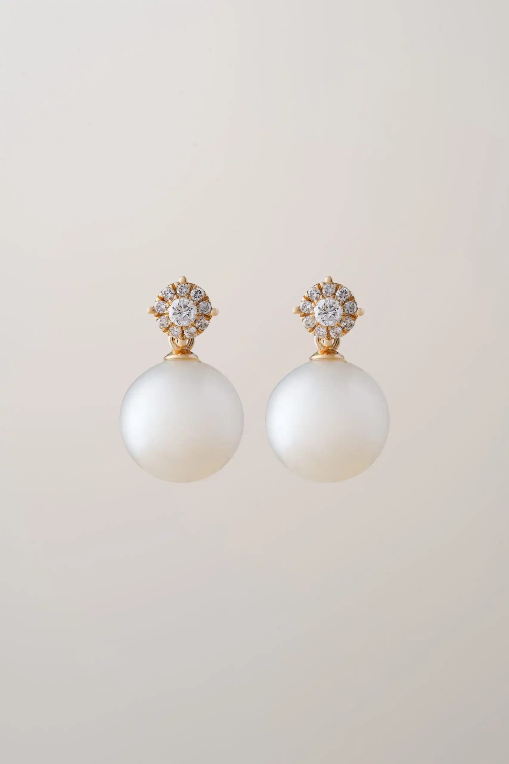 Circle Earring Pearl - Mermaid Jewelry