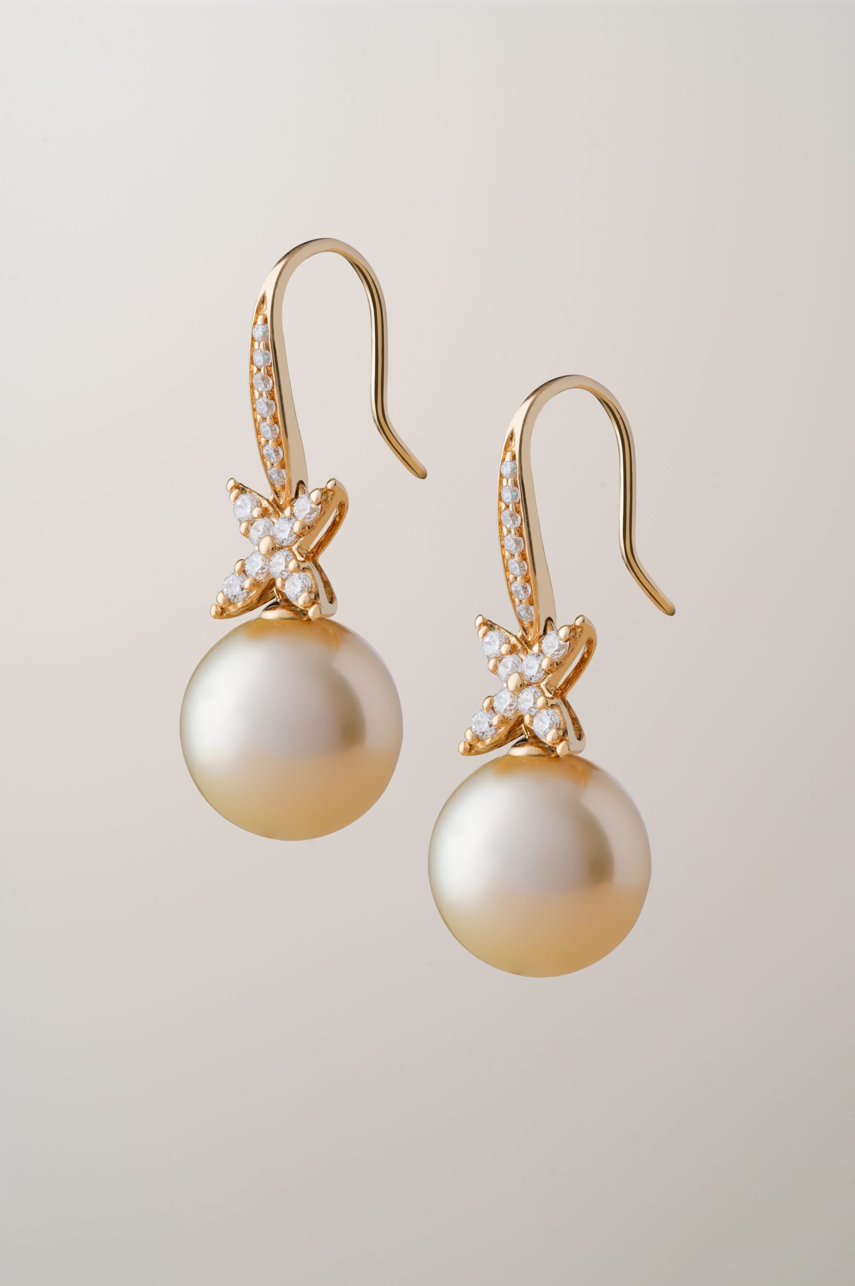 IX Earring Pearl - Mermaid Jewelry