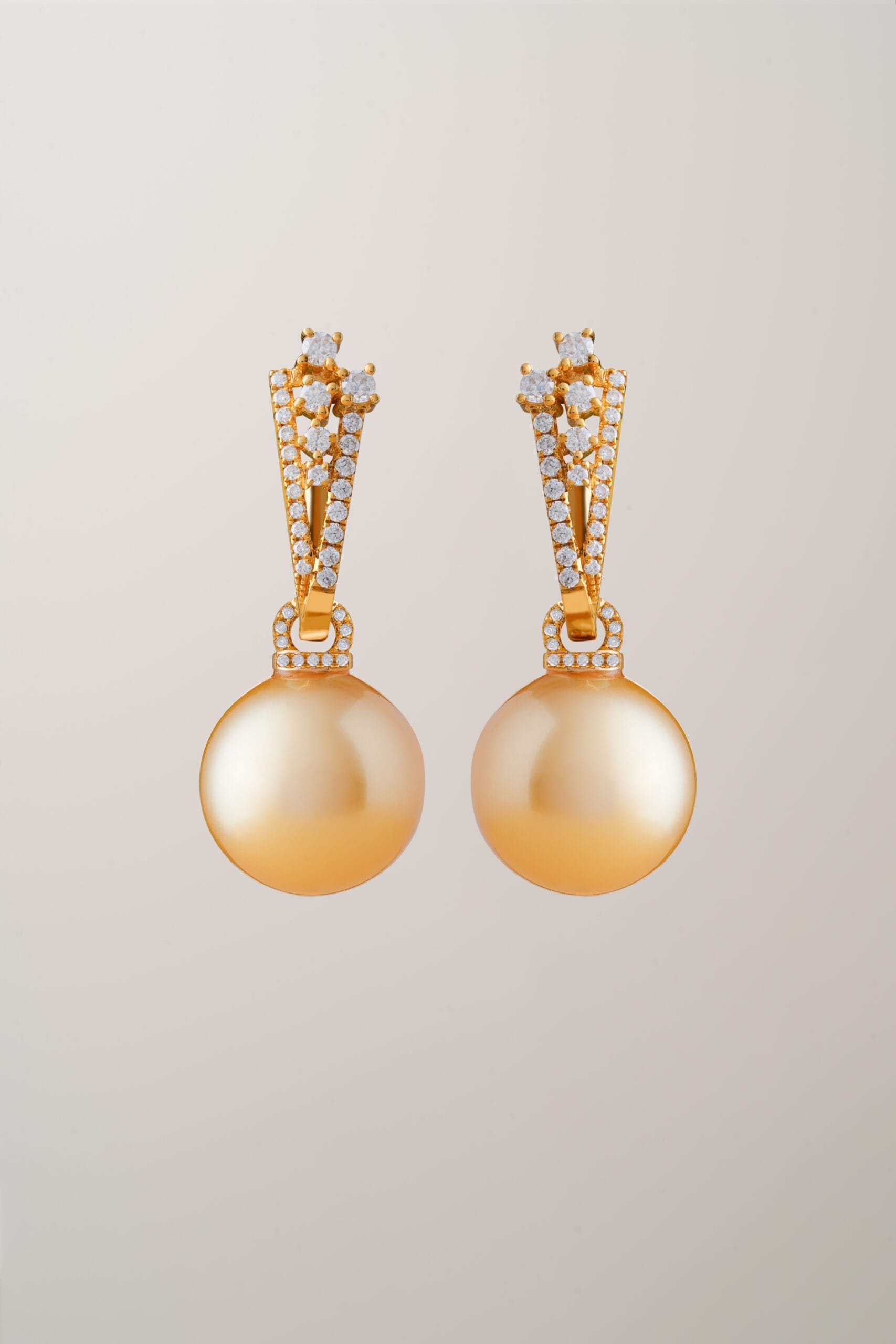 
Cross Earring Pearl -
Mermaid Jewelry